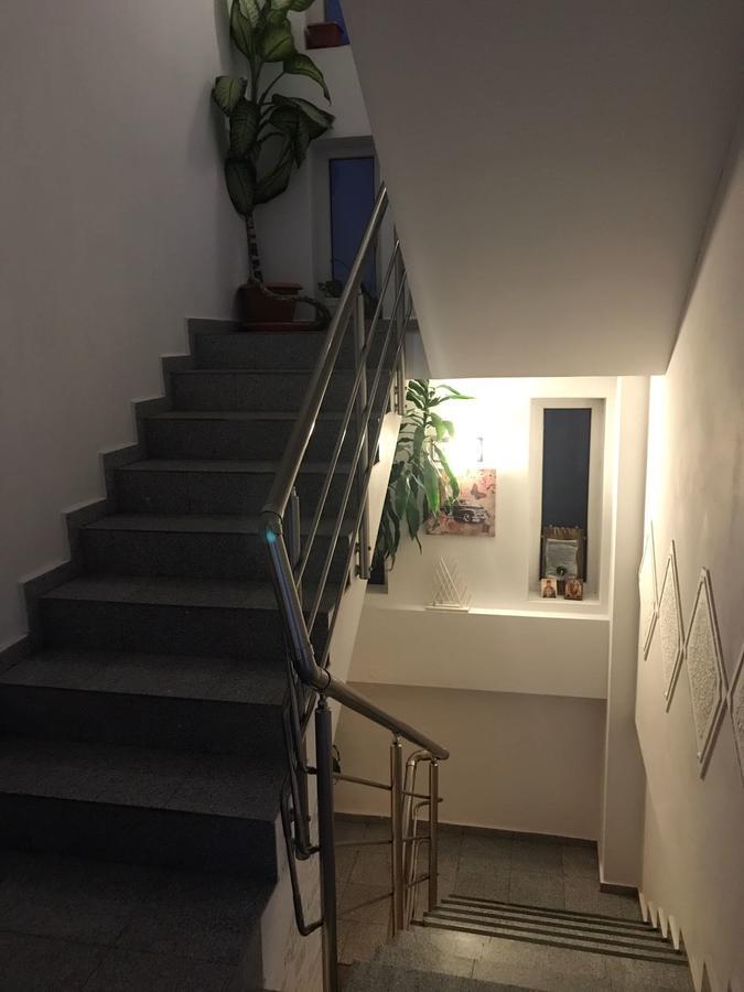 Отель Casa Ghetu Fundeni Бухарест Экстерьер фото